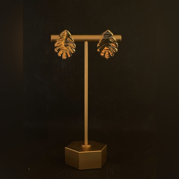 ♠️ Kate Spade ♠️ Gold Palm Leaf Earrings NWOT - Picture 4 of 6